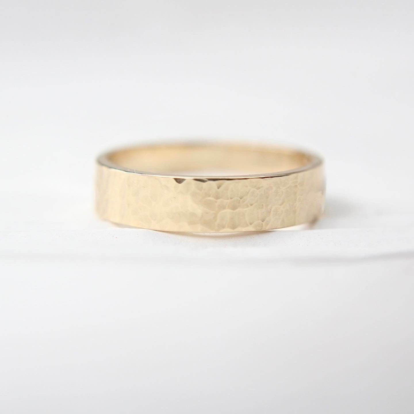 Hammered “Sand” Band