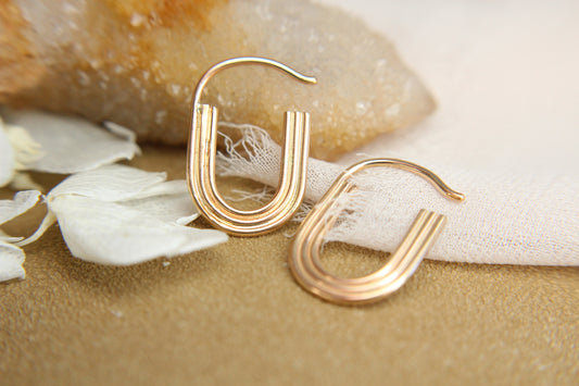 Small “Iris” Arch Hoops